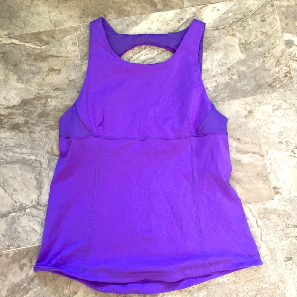 Lululemon tank